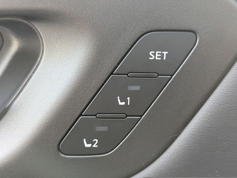 New 2025 Nissan Pathfinder Platinum w/ Cargo Package image 29