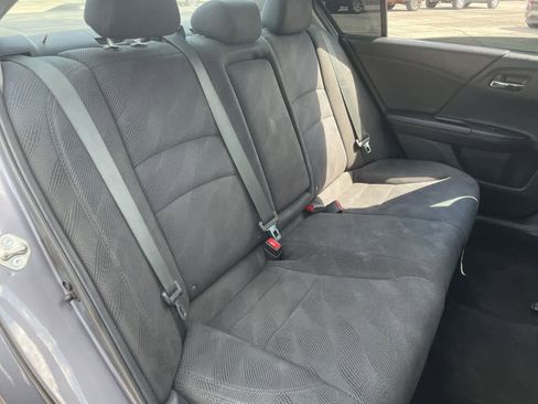 Used 2016 Honda Accord EX image 15