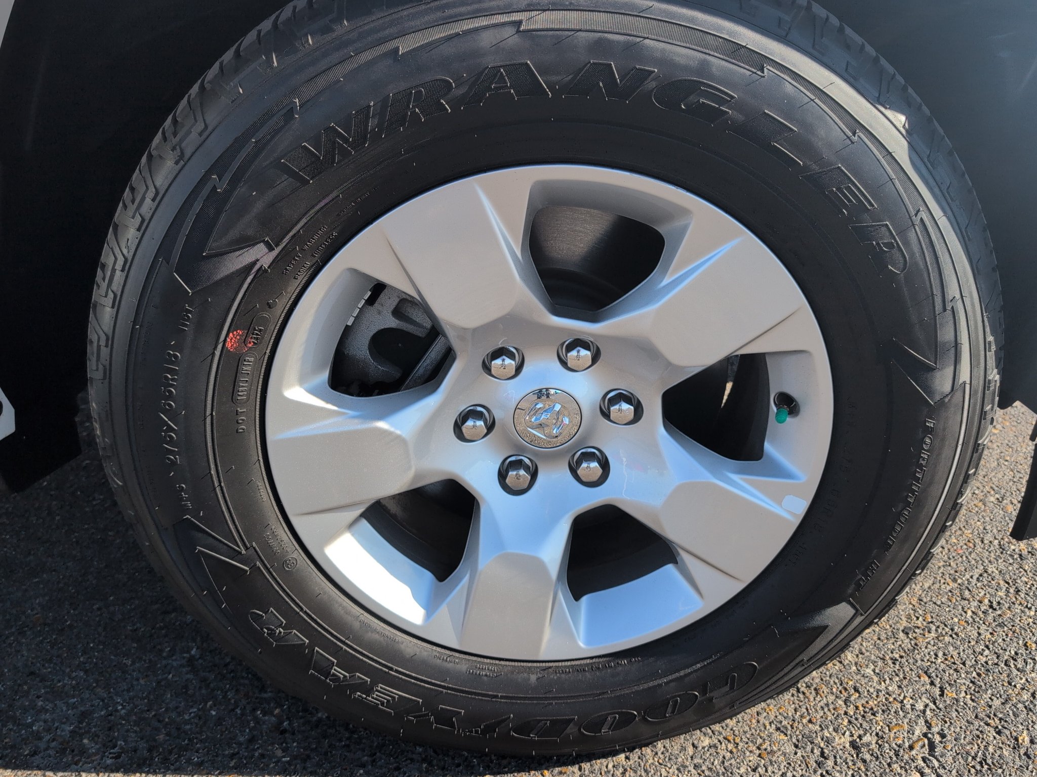 Used 2025 RAM 1500 Big Horn RWD image 9