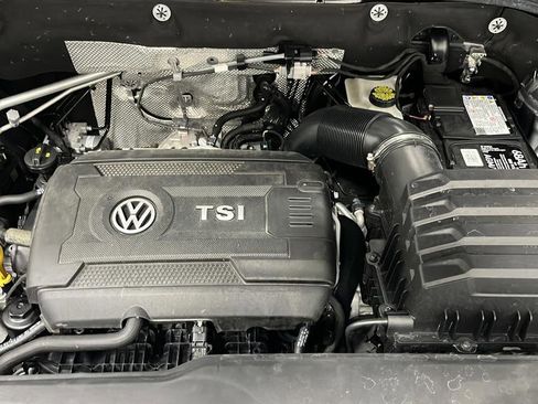 Used 2023 Volkswagen Atlas Cross Sport SE image 29