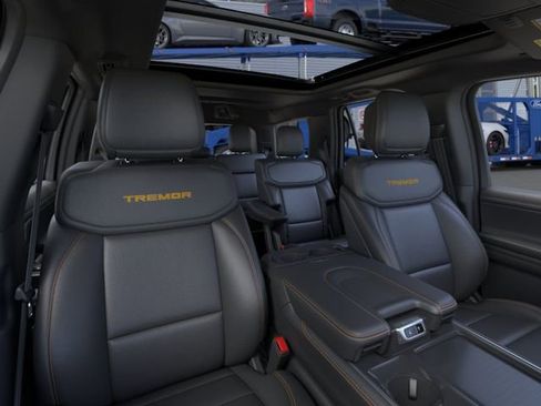 New 2026 Ford Expedition Tremor image 10