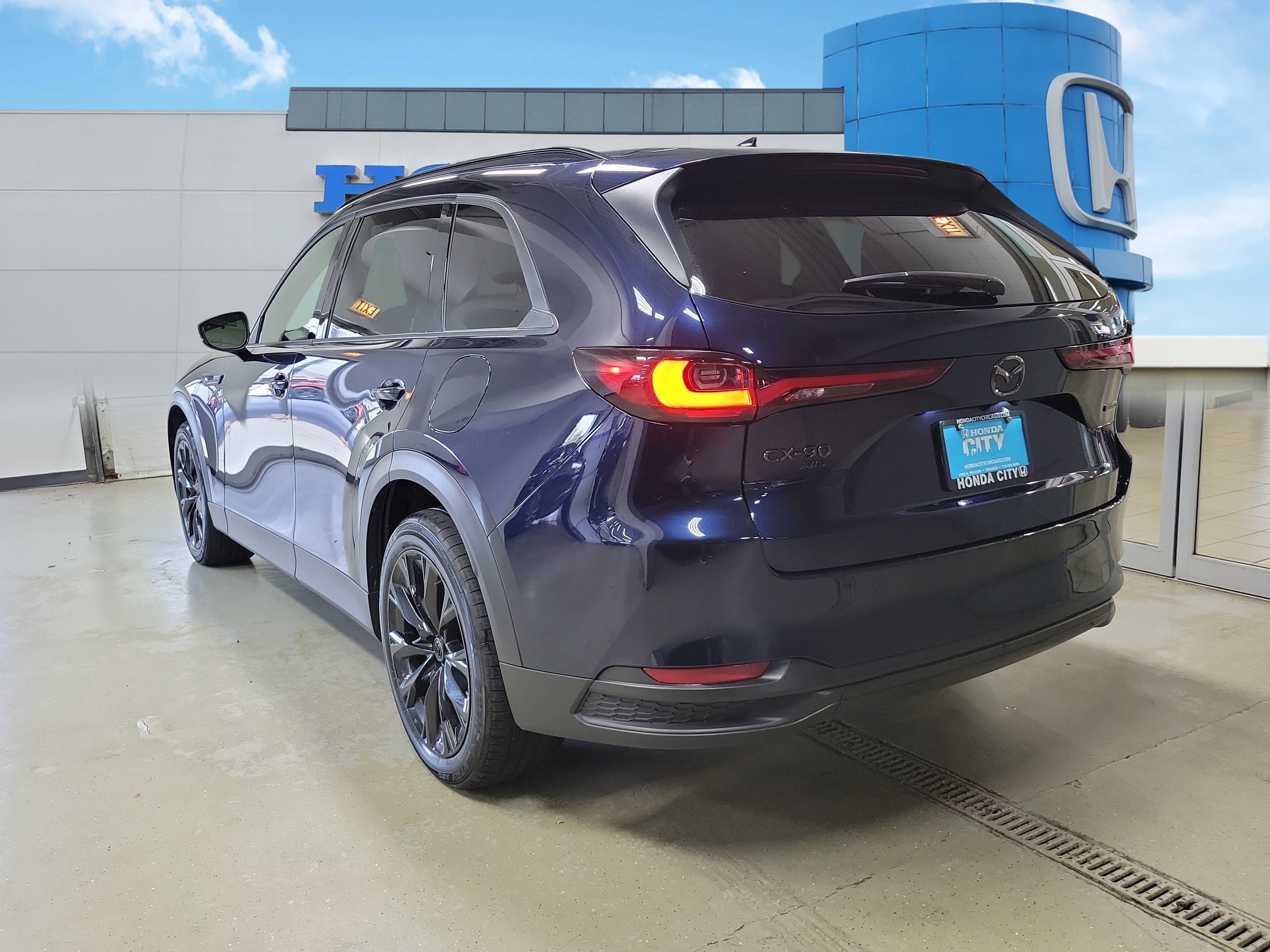 Used 2026 MAZDA CX-90 3.3 Turbo w/ Premium Sport Pkg AWD/4WD image 4