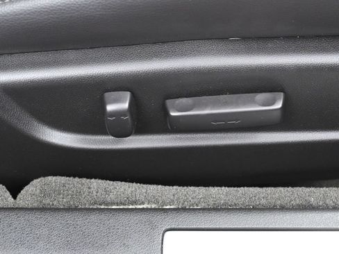 Used 2019 Acura TLX FWD image 36