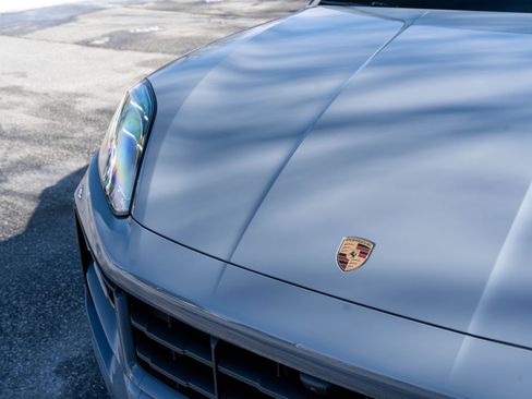 New 2026 Porsche Cayenne image 18