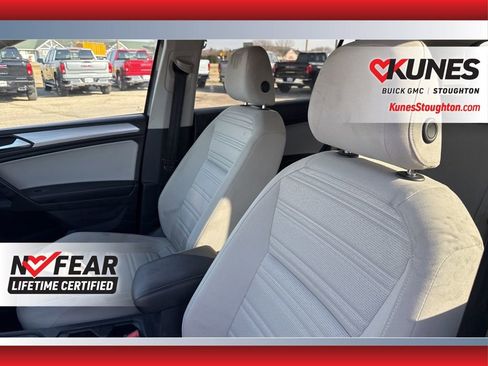 Used 2022 Volkswagen Tiguan S AWD/4WD image 24