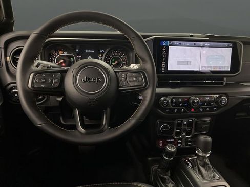 New 2025 Jeep Wrangler Unlimited Rubicon 392 image 5