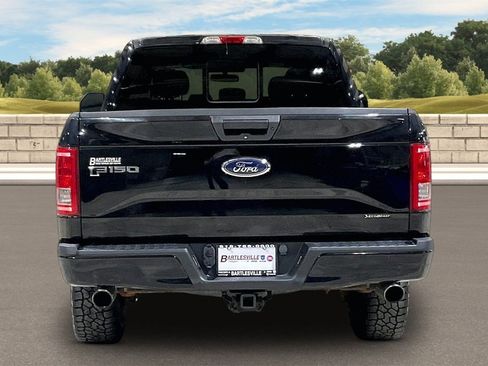 Used 2017 Ford F150 XLT w/ Equipment Group 302A Luxury image 4