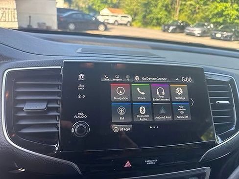 Used 2019 Honda Pilot Touring image 24