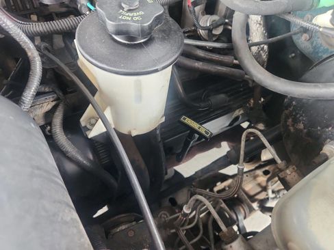 Used 1997 Ford F150 XLT image 17