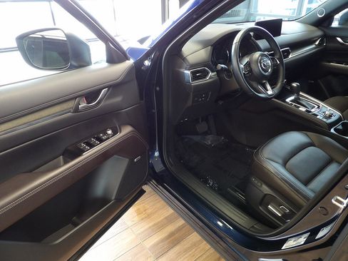 Certified 2025 MAZDA CX-5 Signature AWD/4WD image 17