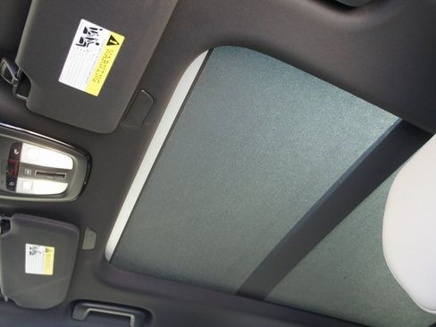 New 2026 Volvo XC90 B6 Plus w/ Protection Package Premier image 20