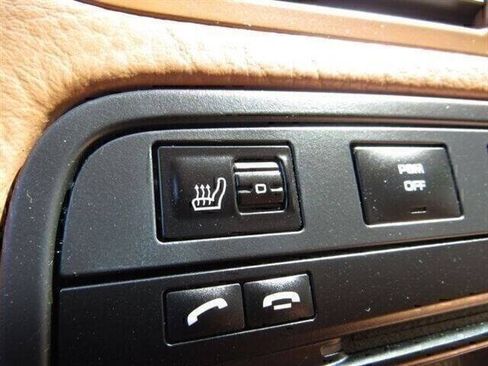 Used 2009 Porsche Cayenne AWD/4WD image 15