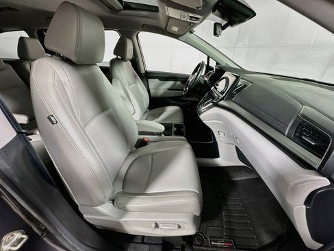 Used 2019 Honda Odyssey EX-L image 27