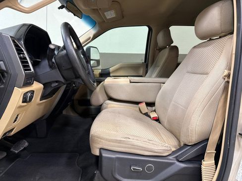 Used 2017 Ford F350 XLT w/ XLT Value Package image 14