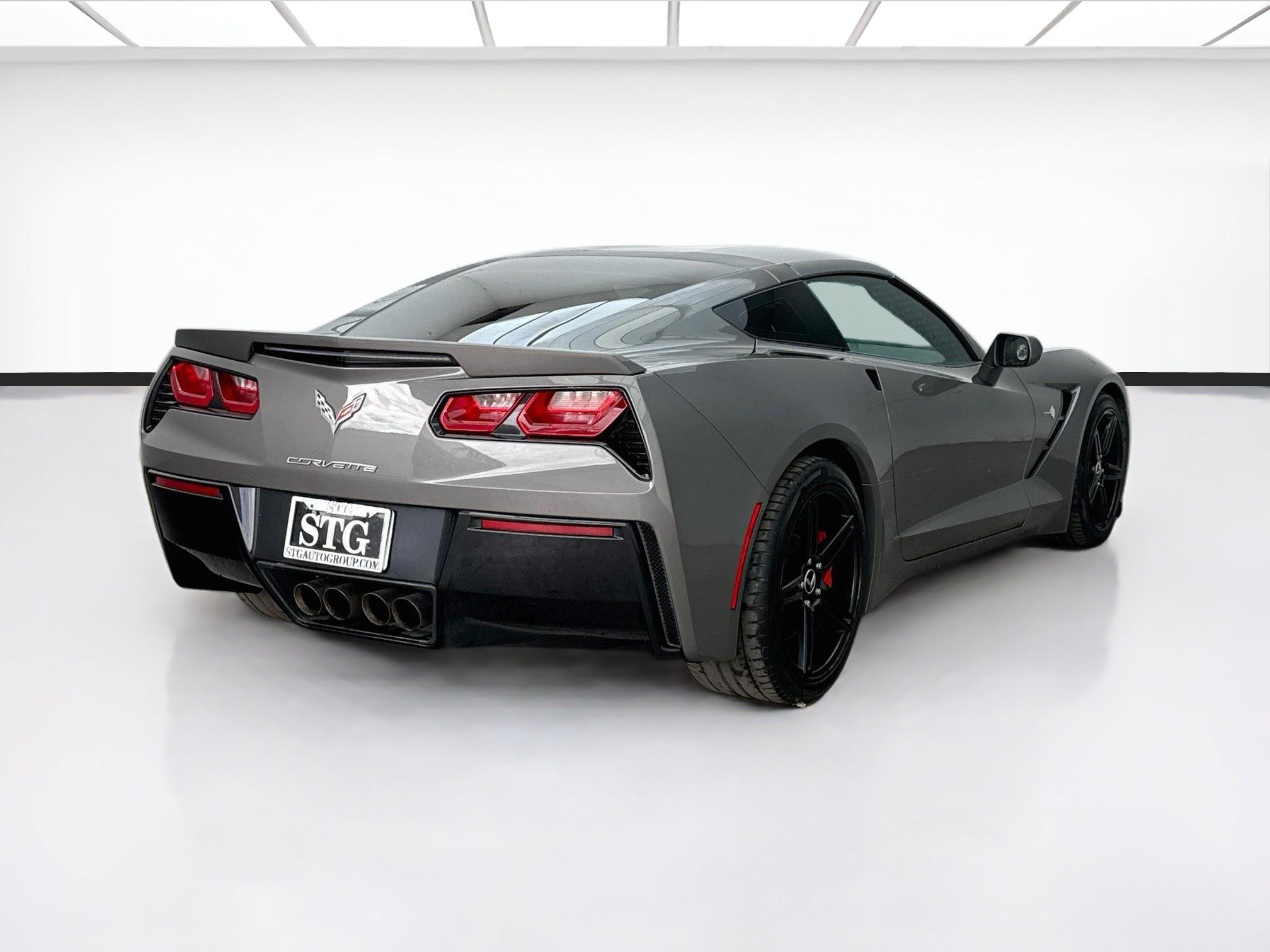 Used 2015 Chevrolet Corvette Stingray Coupe RWD image 4