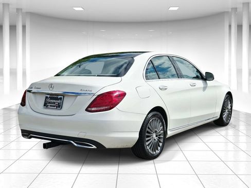 Used 2016 Mercedes-Benz C 300 4MATIC Sedan image 3