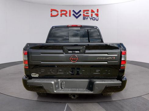 New 2026 Nissan Frontier PRO-4X w/ Pro-4x Convenience Package AWD/4WD image 4