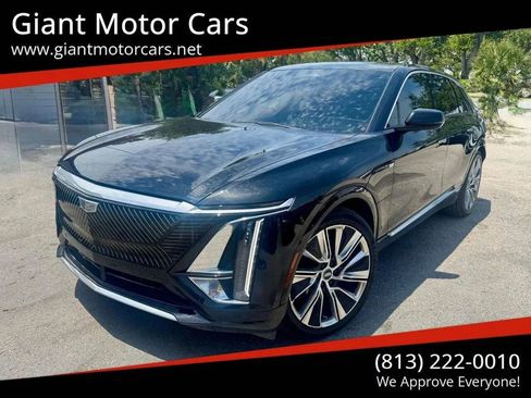 Used 2023 Cadillac Lyriq 2WD image 1