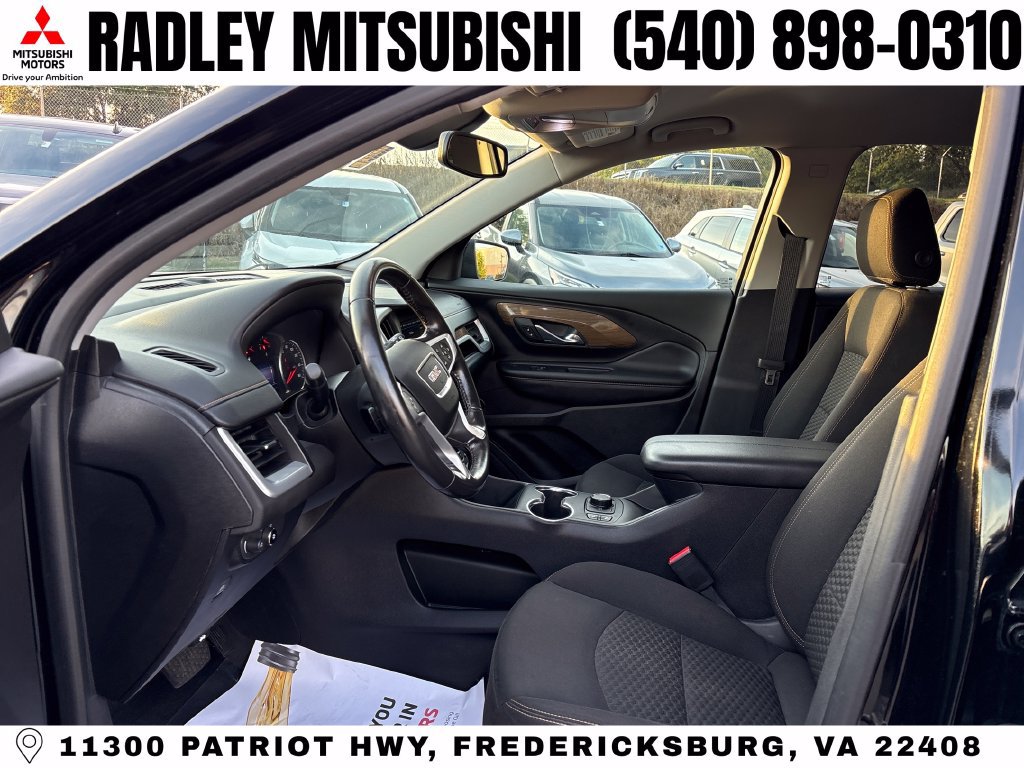 Used 2019 GMC Terrain SLE w/ Driver Convenience Package AWD/4WD image 3