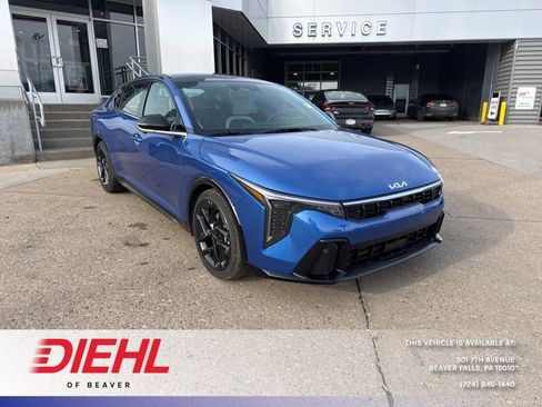 New 2025 Kia K4 GT-Line Turbo image 1