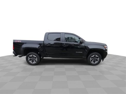 Certified 2022 Chevrolet Colorado Z71 w/ Safety Package image 9