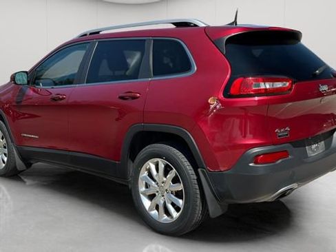 Used 2016 Jeep Cherokee Limited AWD/4WD image 8