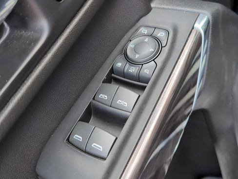 Used 2022 Chevrolet Silverado 2500 LTZ w/ Z71 Off-Road Package image 12