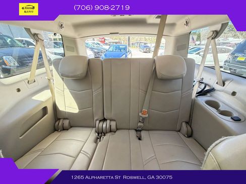Used 2016 Cadillac Escalade ESV Premium RWD image 12