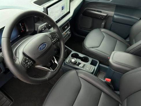 New 2026 Ford Maverick Lariat w/ Black Appearance Package AWD/4WD image 10