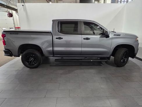 Used 2021 Chevrolet Silverado 1500 LT Trail Boss w/ Convenience Package II AWD/4WD image 6
