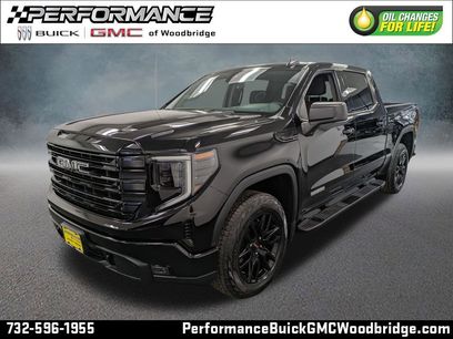 Used 2022 GMC Sierra 1500 Elevation w/ LPO, Elevation Black Package