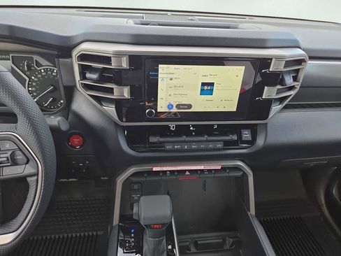 New 2026 Toyota Tundra SR5 AWD/4WD image 7