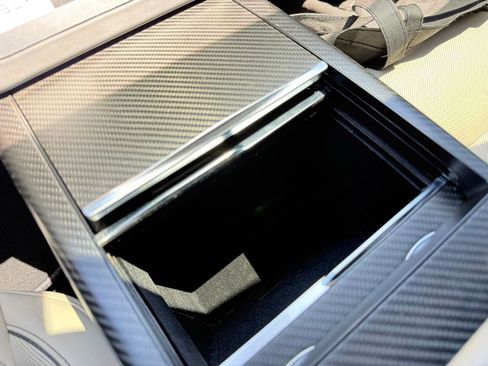 Used 2021 Tesla Model S Plaid AWD/4WD image 21