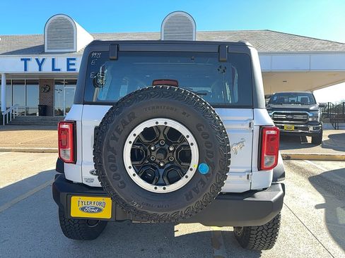 New 2025 Ford Bronco Base w/ Sasquatch Package image 10