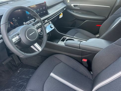 New 2026 Hyundai Sonata SEL FWD image 10