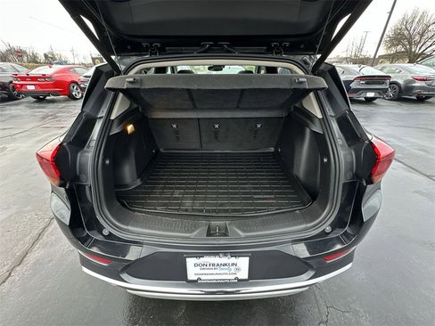 Used 2022 Buick Encore GX Essence w/ Experience Buick Package image 23