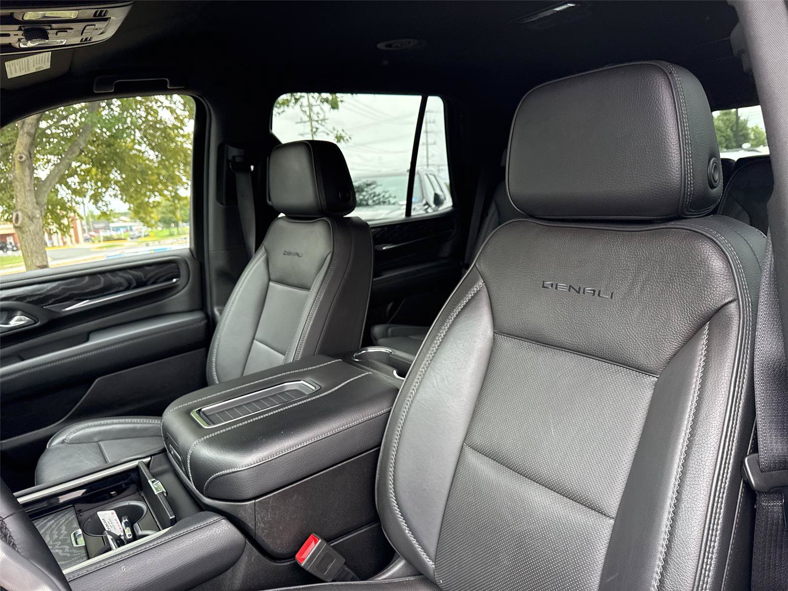 Certified 2023 GMC Yukon Denali AWD/4WD image 22