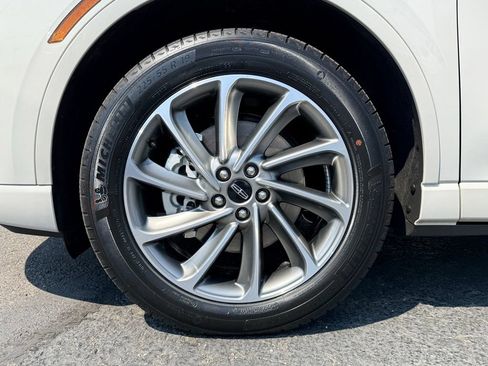 Certified 2024 Lincoln Corsair Grand Touring w/ Equipment Group 301A AWD/4WD image 30