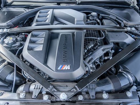 Used 2025 BMW M4 xDrive Competition image 18