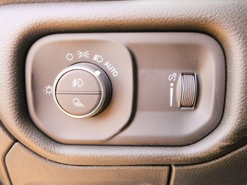 New 2025 RAM 1500 Tradesman image 42