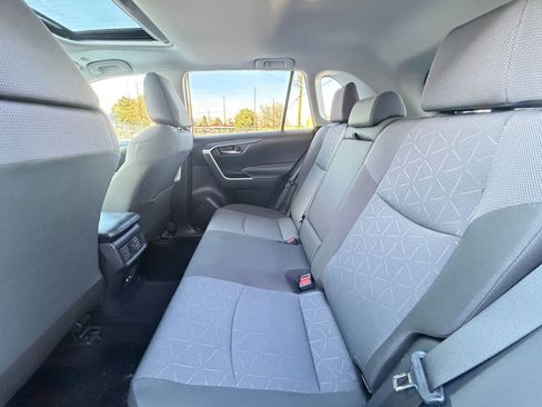 Used 2025 Toyota RAV4 XLE w/ Convenience Package image 24