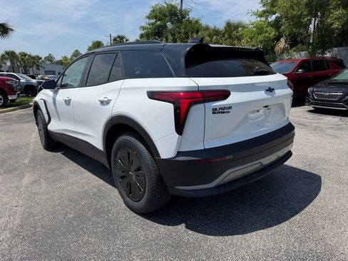 New 2025 Chevrolet Blazer EV LT image 6