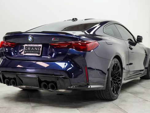 Used 2025 BMW M4 Competition RWD image 12