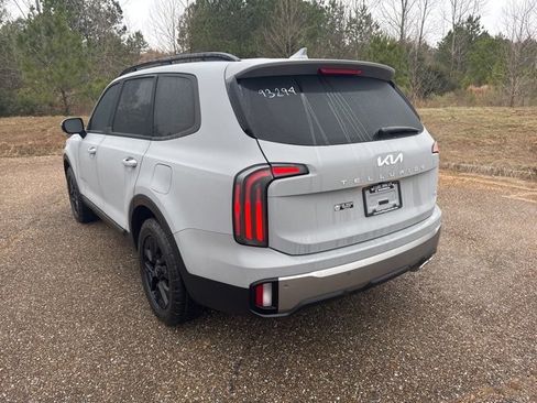 Used 2023 Kia Telluride SX X-Pro image 4
