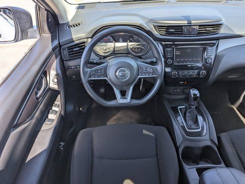 Used 2019 Nissan Rogue Sport S AWD/4WD image 25