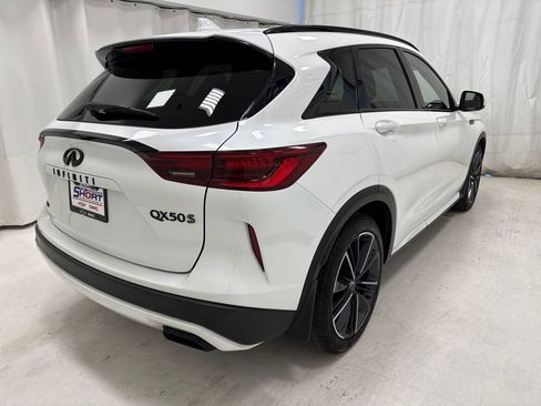 Used 2023 INFINITI QX50 Sport image 4