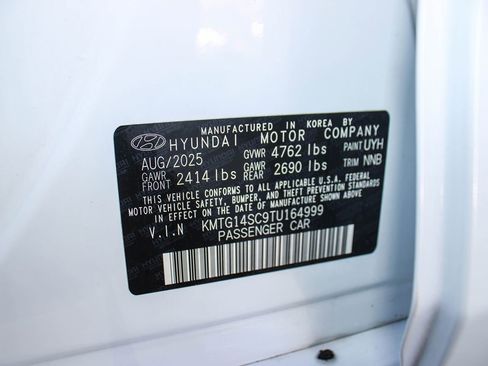 Used 2026 Genesis G70 2.5T RWD image 46
