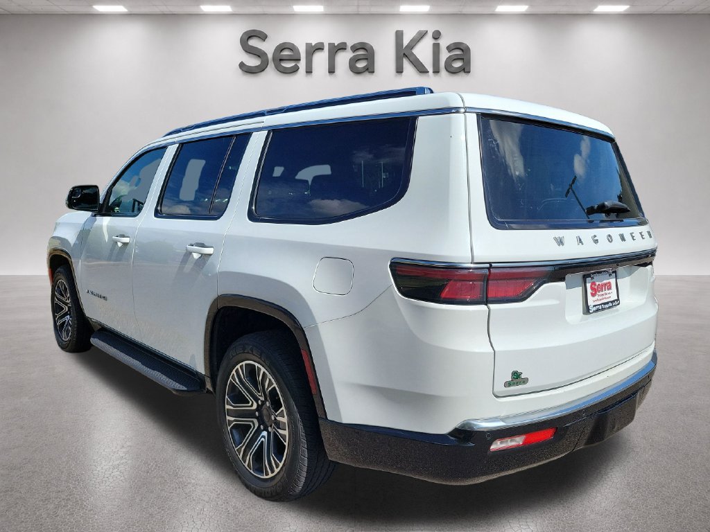 Used 2024 Jeep Wagoneer Series II AWD/4WD image 3