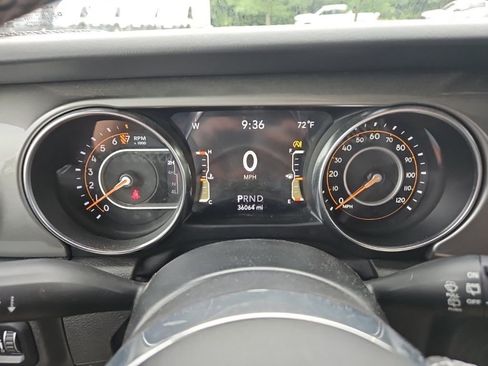 Used 2024 Jeep Wrangler Unlimited Sport AWD/4WD image 18