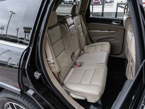 Used 2022 Jeep Grand Cherokee Limited w/ Tech Group RWD image 44